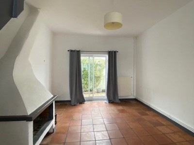 MAISON A LOUER - MOUVAUX - 50 m2 - 863€ charges comprises par mois