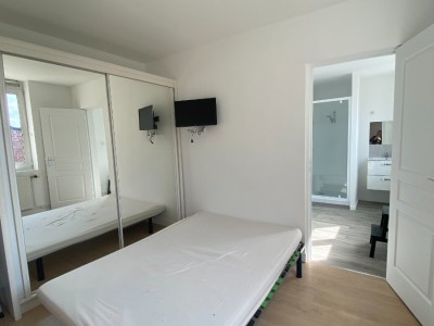 CHAMBRE A LOUER - CROIX - 15.8 m2 - 570€ charges comprises par mois