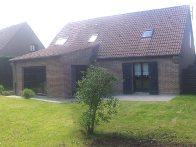 MAISON A LOUER - HEM - 120.79 m2 - 1600€ charges comprises par mois
