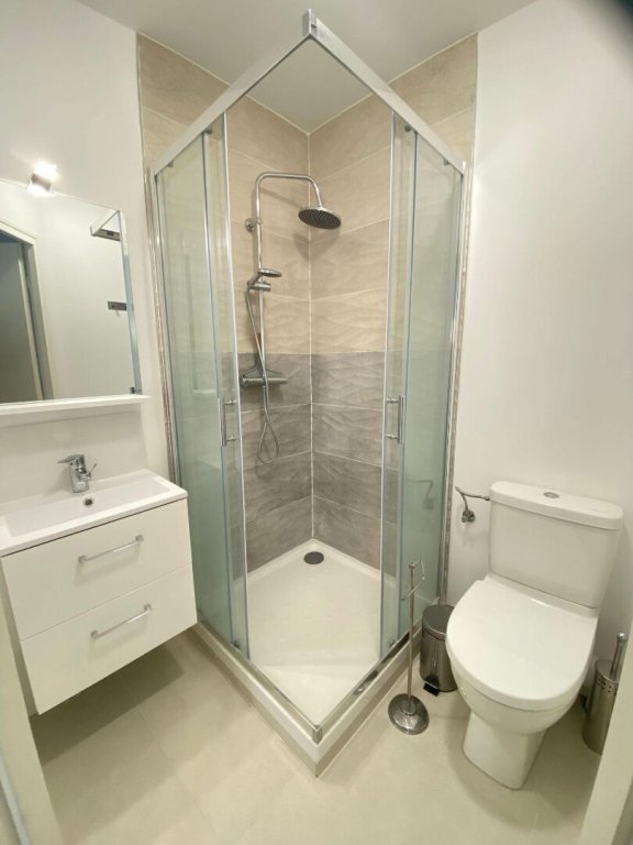 colocation A LOUER - LILLE centre ville - 15.08 m2 - 700 &euro; charges comprises par mois