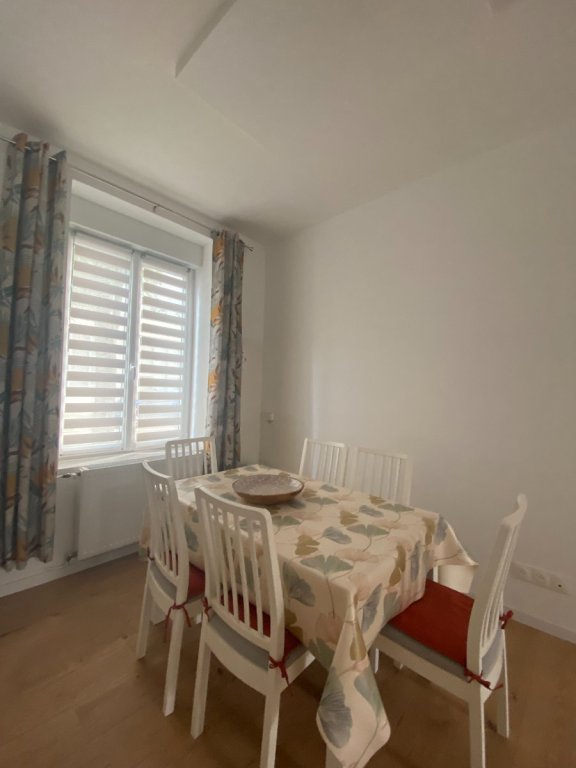 Colocation A LOUER - ROUBAIX - 12 m2 - 450 &euro; charges comprises par mois