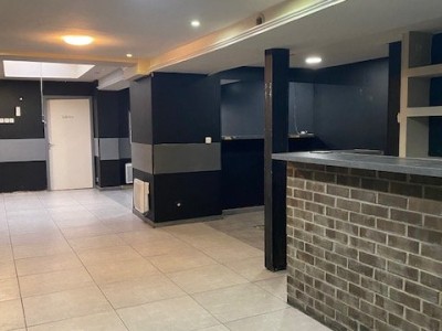 Immeuble , local commercial, T2 A VENDRE - TOURCOING - 102 m2 - 149900€
