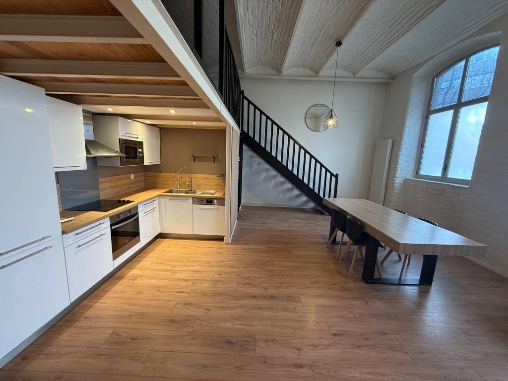 LOFT A VENDRE - TOURCOING - 82 m2 - 199 000 &euro;
