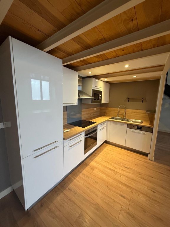 LOFT A VENDRE - TOURCOING - 82 m2 - 199 000 &euro;