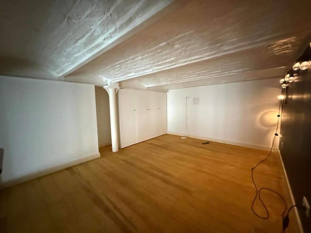 LOFT A VENDRE - TOURCOING - 82 m2 - 199 000 &euro;