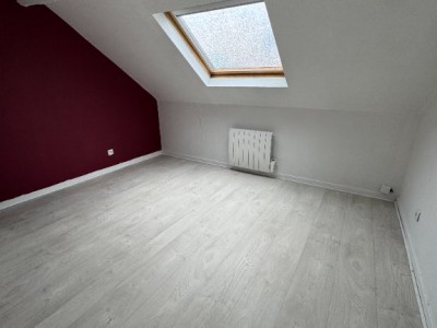 MAISON A LOUER - TOURCOING - 80.55 m2 - 870€ charges comprises par mois