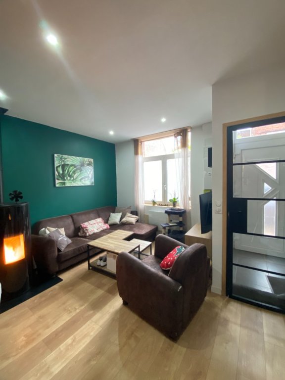 MAISON A LOUER - TOURCOING - 83 m2 - 937�&euro; charges comprises par mois