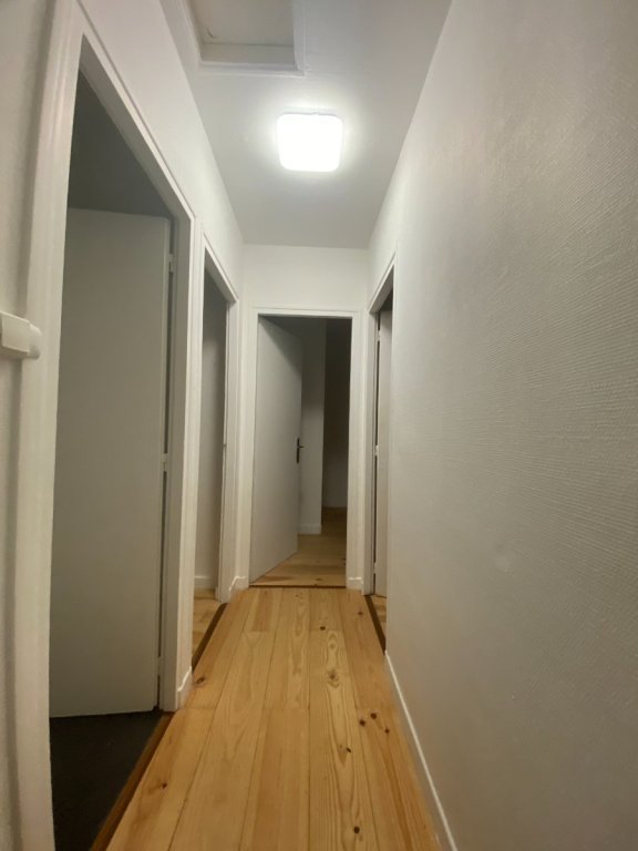 3 chambres A LOUER - TOURCOING - 75.92 m2 - 1�228�&euro; charges comprises par mois