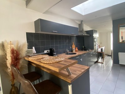 MAISON MEUBLEE A LOUER - WATTRELOS - 96.1 m2 - 1 100 € charges comprises par mois
