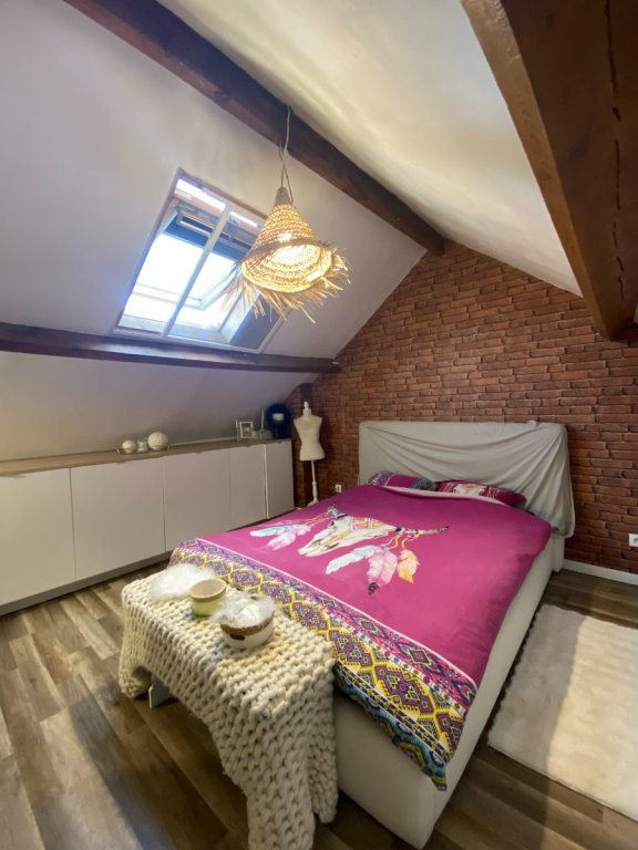 MAISON MEUBLEE A LOUER - WATTRELOS - 96.1 m2 - 1 100 &euro; charges comprises par mois