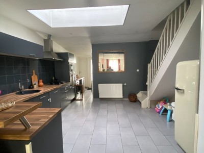 MAISON MEUBLEE A LOUER - WATTRELOS - 96.1 m2 - 1 100 € charges comprises par mois