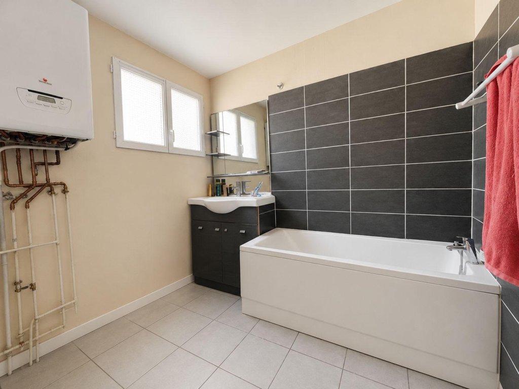 MAISON A VENDRE - CROIX - 113 m2 - 330 000 &euro;
