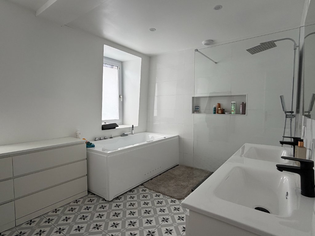 MAISON A VENDRE - MOUVAUX - 211 m2 - 740�000�&euro;