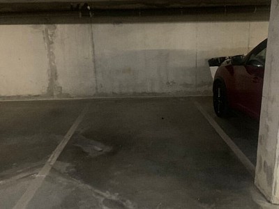 PARKING A LOUER - LA MADELEINE - 70 € charges comprises par mois