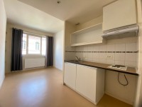 STUDIO A LOUER - LA MADELEINE - 26 m2 - 515 € charges comprises par mois