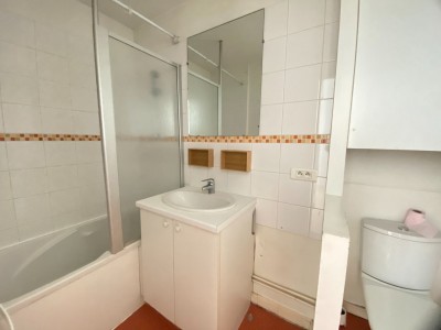STUDIO A LOUER - LA MADELEINE - 26 m2 - 515 &euro; charges comprises par mois