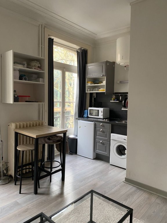 STUDIO A LOUER - LILLE - 22 m2 - 645�&euro; charges comprises par mois