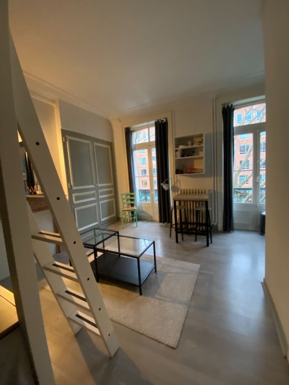 STUDIO A LOUER - LILLE - 22 m2 - 645�&euro; charges comprises par mois