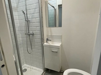 STUDIO A LOUER - LILLE - 11 m2 - 415€ charges comprises par mois