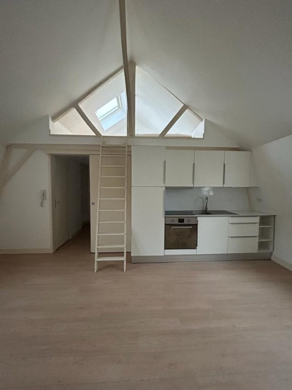 Appartement avec mezzanine A LOUER - MOUVAUX - 30.73 m2 - 620 &euro; charges comprises par mois