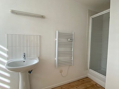 STUDIO A LOUER - TOURCOING - 21.37 m2 - 480�&euro; charges comprises par mois