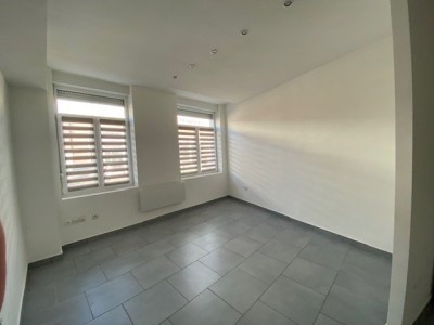 STUDIO A LOUER - TOURCOING - 26 m2 - 480€ charges comprises par mois