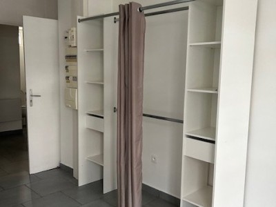 STUDIO A LOUER - TOURCOING - 26 m2 - 480€ charges comprises par mois