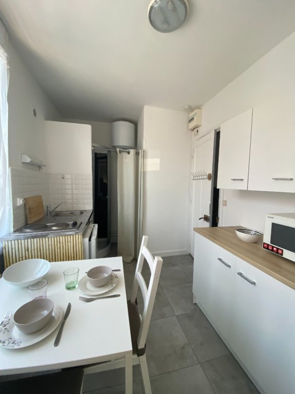 STUDIO A LOUER - WASQUEHAL - 16 m2 - 420�&euro; charges comprises par mois