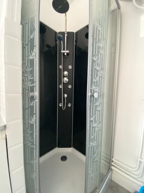 STUDIO A LOUER - WASQUEHAL - 16 m2 - 420�&euro; charges comprises par mois