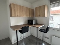 STUDIO A LOUER - WASQUEHAL - 17 m2 - 420 € charges comprises par mois