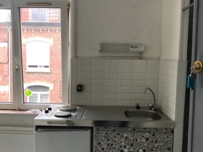 STUDIO A LOUER - WASQUEHAL - 17 m2 - 420€ charges comprises par mois
