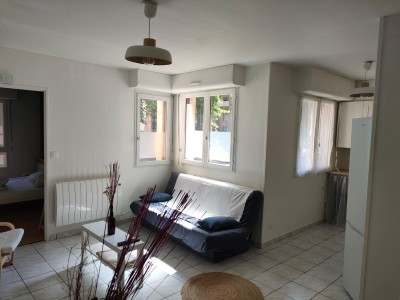 APPARTEMENT T2 A LOUER - CROIX - 43 m2 - 724�&euro; charges comprises par mois