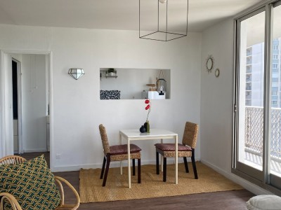 APPARTEMENT T2 A LOUER - LA MADELEINE - 44.5 m2 - 865 € charges comprises par mois