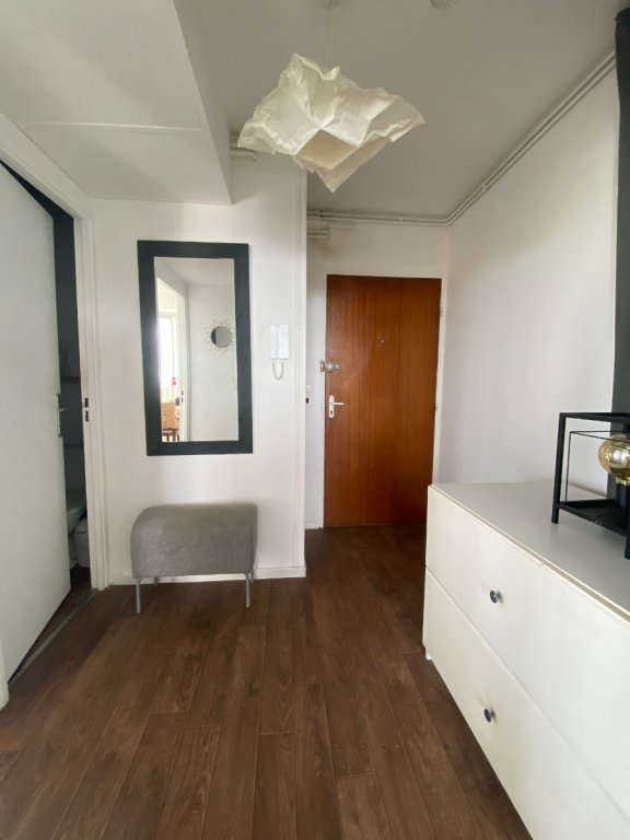 APPARTEMENT T2 A LOUER - LA MADELEINE - 44.5 m2 - 865 &euro; charges comprises par mois