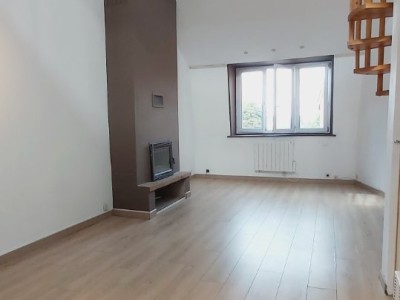 APPARTEMENT T2 A LOUER - LA MADELEINE - 51.26 m2 - 658 € charges comprises par mois