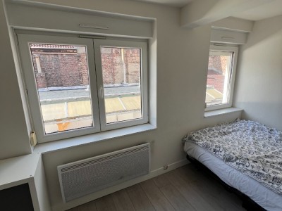 APPARTEMENT EN DUPLEX A LOUER - LILLE - 27.2 m2 - 560 € charges comprises par mois