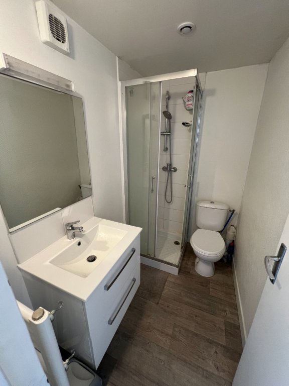 APPARTEMENT EN DUPLEX A LOUER - LILLE - 27.2 m2 - 560 &euro; charges comprises par mois
