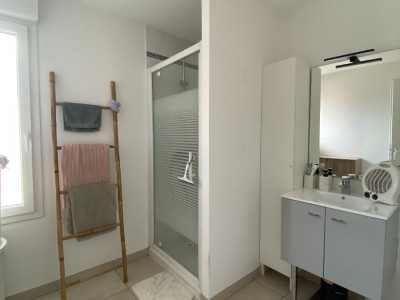 APPARTEMENT 1 CHAMBRE A LOUER - MARCQ EN BAROEUL - 46.38 m2 - 720 &euro; charges comprises par mois