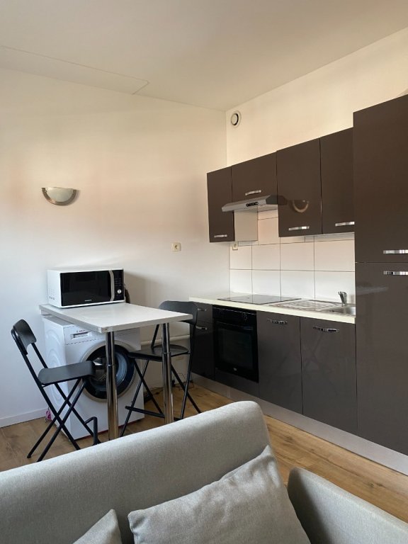 APPARTEMENT MEUBLE A LOUER - MARCQ EN BAROEUL - 30.22 m2 - 667 &euro; charges comprises par mois