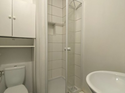 APPARTEMENT MEUBLE A LOUER - MARCQ EN BAROEUL - 30.22 m2 - 667 € charges comprises par mois