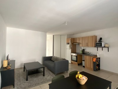 APPARTEMENT T2 A LOUER - MARCQ EN BAROEUL - 46.38 m2 - 728 € charges comprises par mois