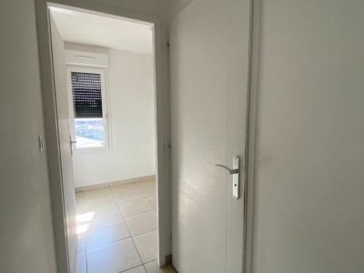APPARTEMENT T2 A LOUER - MARCQ EN BAROEUL - 46.38 m2 - 728 € charges comprises par mois