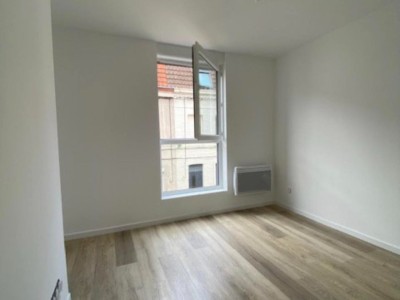 APPARTEMENT T2 A LOUER - MARCQ EN BAROEUL - 40 m2 - 725€ charges comprises par mois