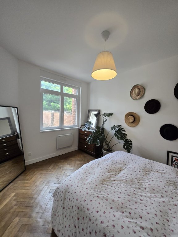 APPARTEMENT A LOUER - LA MADELEINE - 56.75 m2 - 1 214 &euro; charges comprises par mois