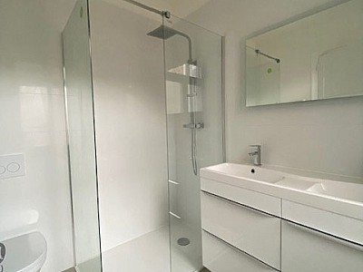 APPARTEMENT A LOUER - LA MADELEINE - 55.8 m2 - 1 117 &euro; charges comprises par mois