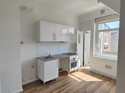 APPARTEMENT T3 A LOUER - LA MADELEINE - 63.48 m2 - 750€ charges comprises par mois