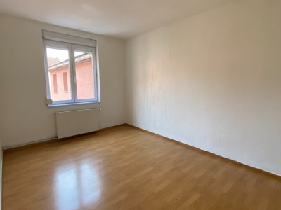 Appartement 2 chambres A LOUER - LILLE - 78.76 m2 - 920€ charges comprises par mois