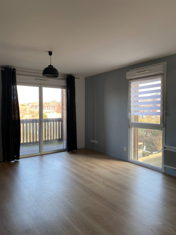 APPARTEMENT T3 A LOUER - TOURCOING - 60 m2 - 801 &euro; charges comprises par mois