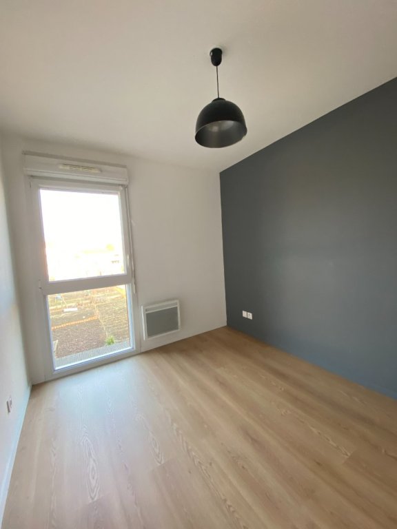 APPARTEMENT T3 A LOUER - TOURCOING - 60 m2 - 801 &euro; charges comprises par mois
