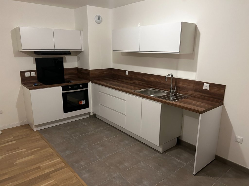 APPARTEMENT T3 A LOUER - VILLENEUVE D ASCQ HAUTE BORNE - 67 m2 - 1 150 &euro; charges comprises par mois